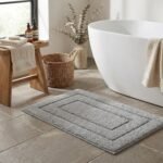 Chikase Gray Bathroom Rugs, Bath Mats for Bathroom Non-Slip, Super Soft and Water Absorbent, Microfiber Bath Rugs, Machine Wash Dry, Bath Rugs for Floor, Tub and Shower, 16" x 24"