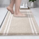 Chikase PURRUGS Bathroom Rug Non-Slip Machine Washable 20" x 30", Super Absorbent and Quick Dry Shaggy Microfiber Bath Mat, Extra Soft and Plush Bath Rug for Bathtub, Shower, and Sink, Beige
