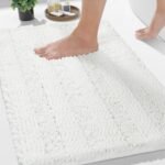 Chikase Yimobra Bathroom Rug Mat, Non Slip and Super Absorbent Bath Mat, Machine Washable Quick Dry, Ultra Plush Chenille Shower Rugs for Bathroom Floor Sink Tub and Shower Outside, White, 24 x 17